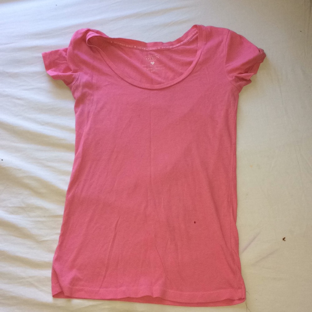 PINK vs t-shirt